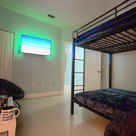 Marlins Park Suites - Apartment 4 - Cafe Colada Suite 迈阿密 外观 照片